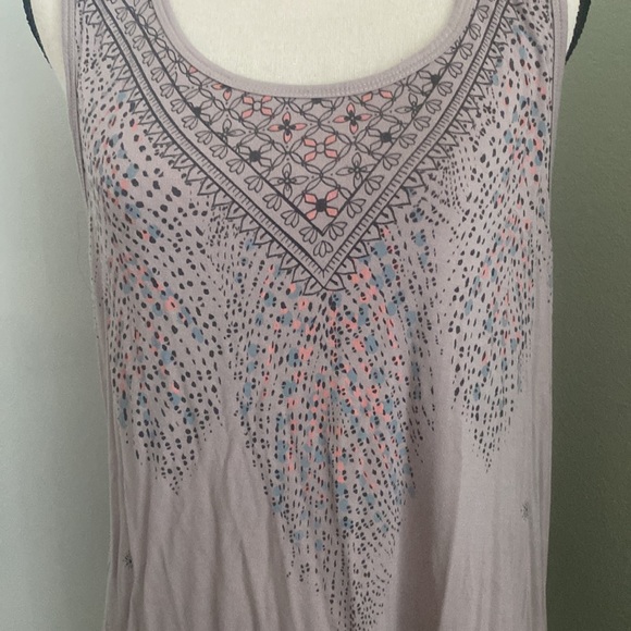 Torrid Tank Top - Picture 3 of 8